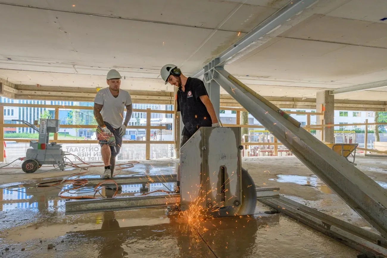 Veilig en gecertificeerd werken op een bouwplaats van IDB Bouw